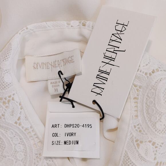 Divine Heritage Pure Silk Blouse Lace Collar Button Down Ivory Womens Size M NWT - Picture 3 of 6